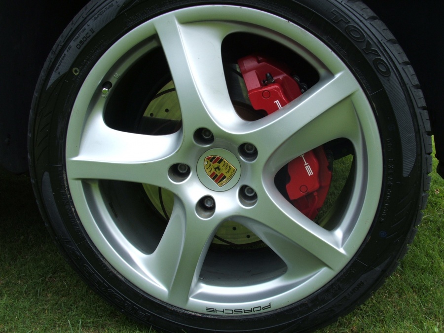 Name:  porsche cayenne turbo 003.jpg
Views: 101
Size:  190.3 KB