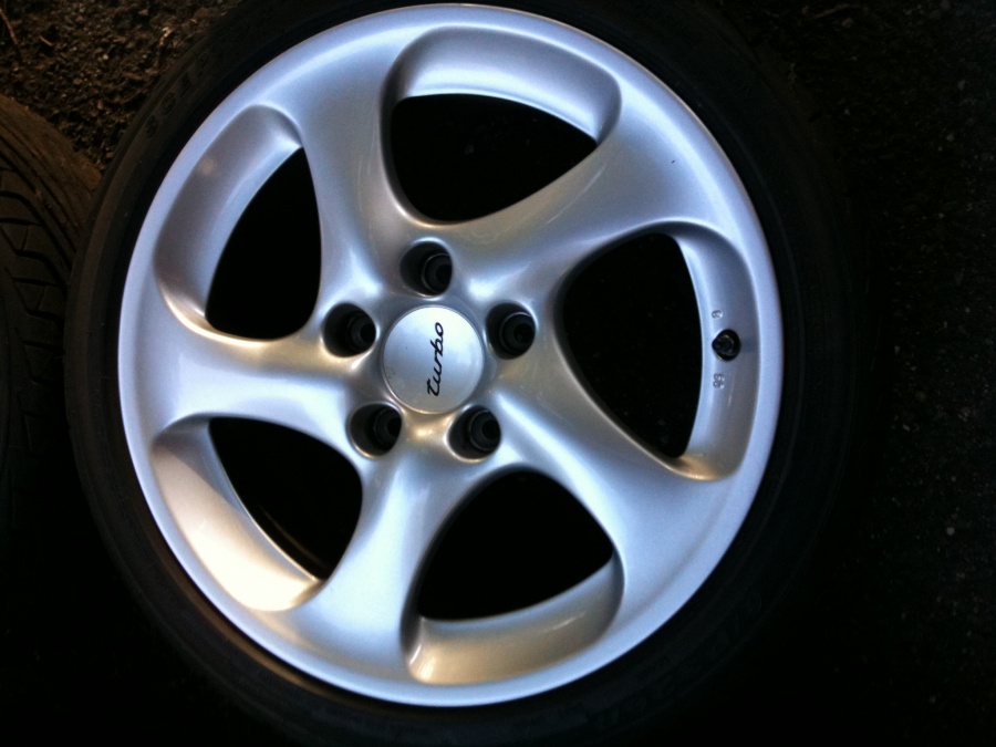 Name: 996tt hollow spokes 003.jpg
Views: 63
Size: 144.1 KB