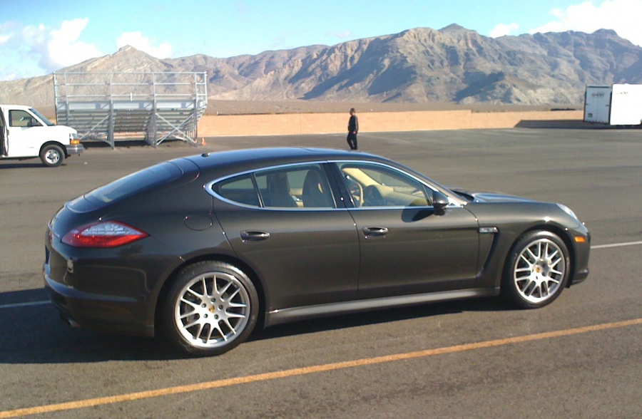 Name: Porsche Event - Panamera 2.jpg
Views: 89
Size: 175.6 KB