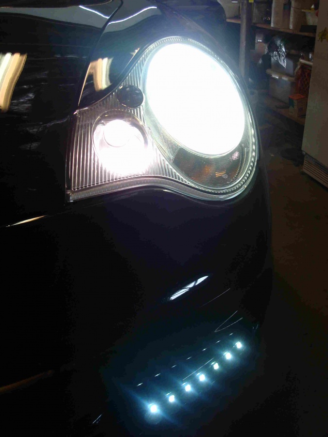 Name:  Low Beam 6K HID D2S & 6K H3 Fog Light.jpg
Views: 982
Size:  124.8 KB