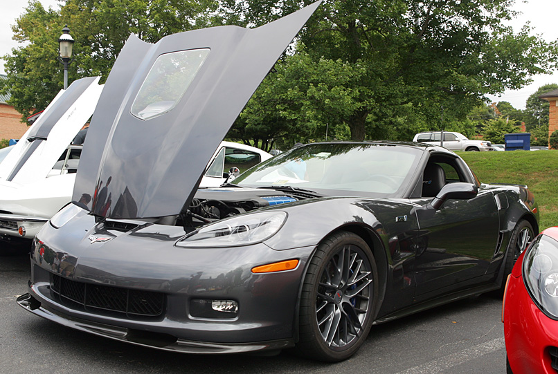 Name:  6-ZR1-Side.jpg
Views: 284
Size:  255.9 KB