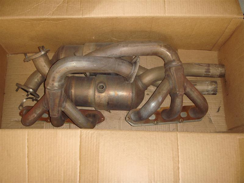 Name:  997 Oem Headers (Medium).JPG
Views: 84
Size:  66.4 KB
