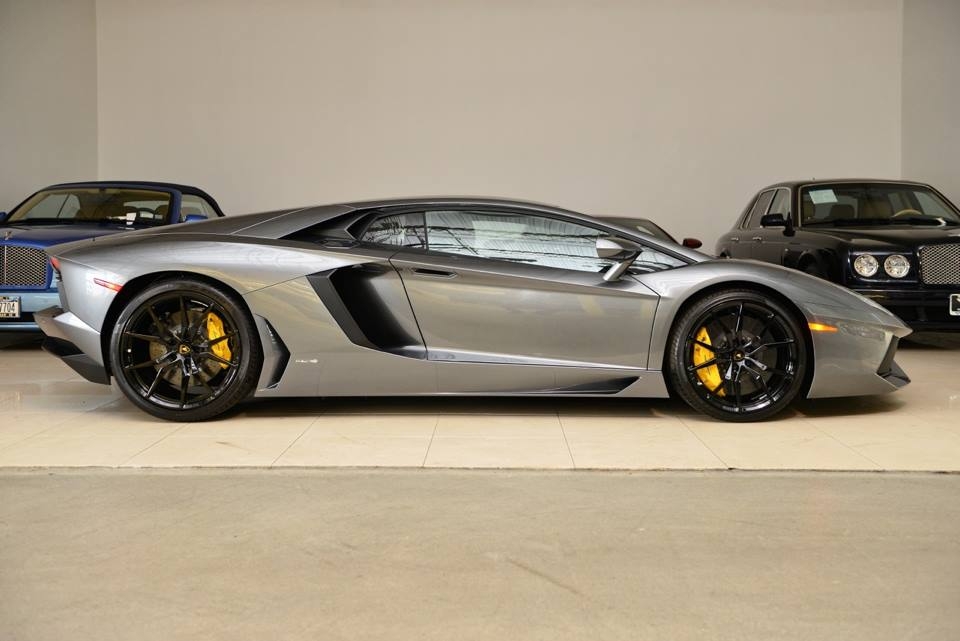 Name:  Lamborghini Aventador LP-700 (2).JPG
Views: 95
Size:  176.6 KB
