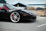 Click image for larger version

Name:	ferrari458spiderpurrs0607.jpg
Views:	590
Size:	1.04 MB
ID:	373791