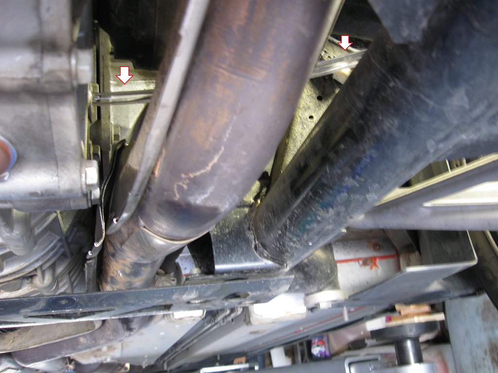 Click image for larger version

Name:	Feed Tubing In Place P5.JPG
Views:	266
Size:	1.74 MB
ID:	418242
