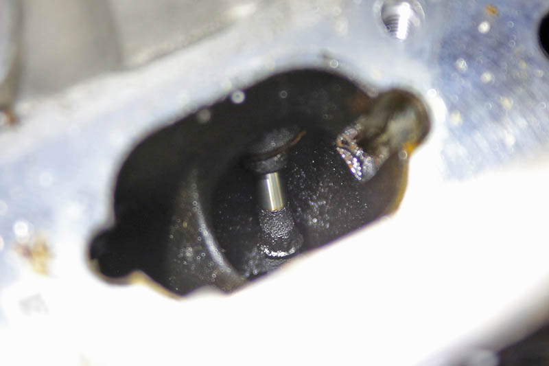 Name:  R8-valvetrain_zpsztbcwevg.jpg
Views: 389
Size:  47.6 KB