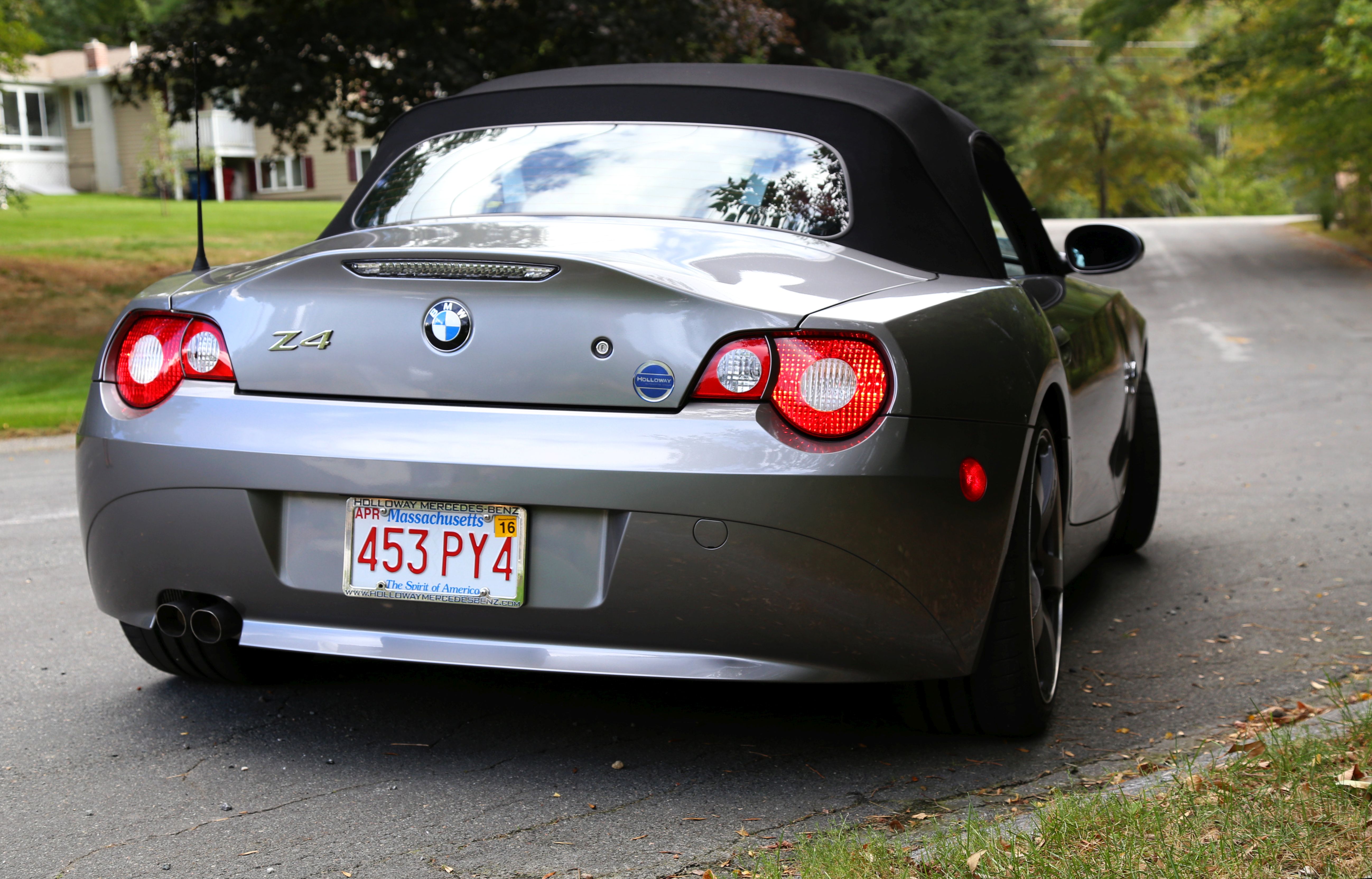 2005 Bmw Z4 3 0i 6 Speed Red Leather Interior Only 17k