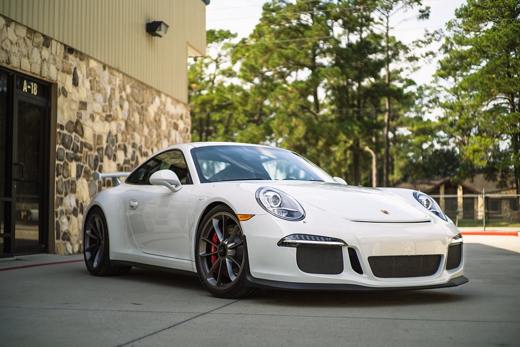 Click image for larger version

Name:	2015_Porsche_GT3-1.jpg
Views:	94
Size:	1.62 MB
ID:	433258