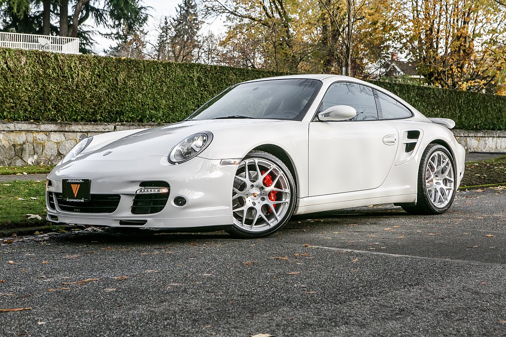 Click image for larger version

Name:	V54011 2008 Porsche 911 Turbo White16-1.jpg
Views:	95
Size:	1.37 MB
ID:	440085