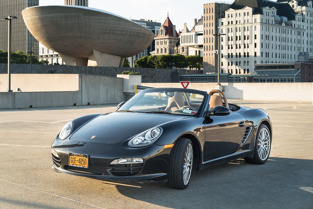Click image for larger version

Name:	Porsche Boxster S - Albany, NY - 2016, Jun - 01.jpg
Views:	51
Size:	519.4 KB
ID:	452977