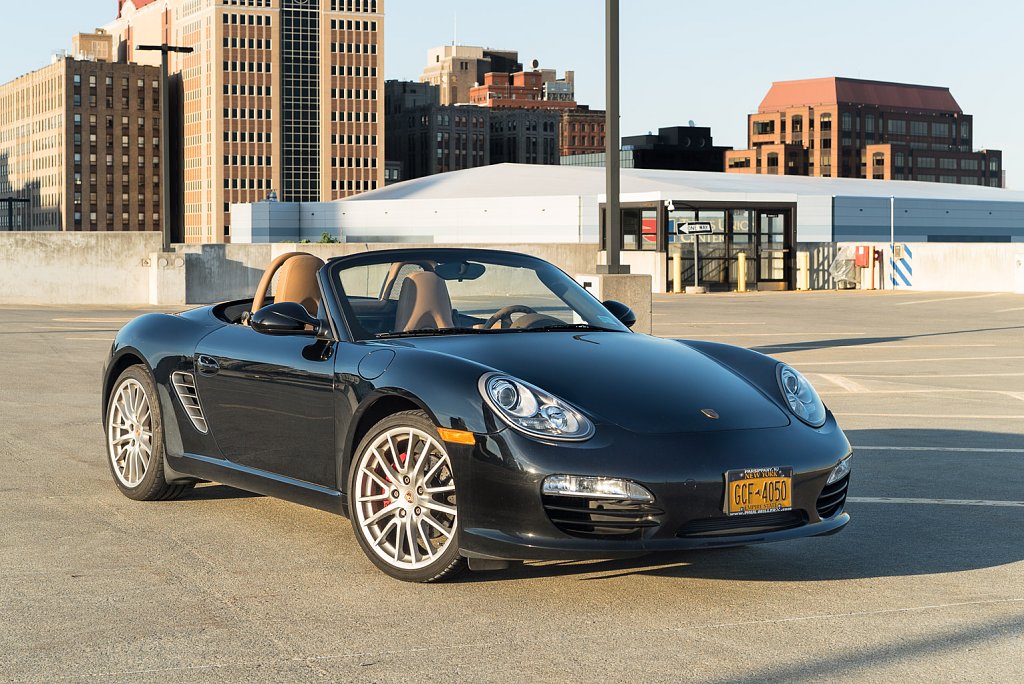 Click image for larger version

Name:	Porsche Boxster S - Albany, NY - 2016, Jun - 04.jpg
Views:	50
Size:	580.2 KB
ID:	452980