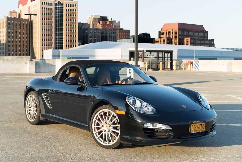 Click image for larger version

Name:	Porsche Boxster S - Albany, NY - 2016, Jun - 05.jpg
Views:	86
Size:	496.1 KB
ID:	452981