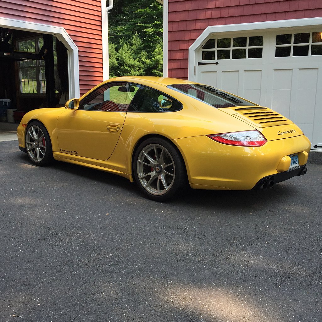 Click image for larger version

Name:	997 Left Rear Side GT2.jpg
Views:	47
Size:	1.93 MB
ID:	454918