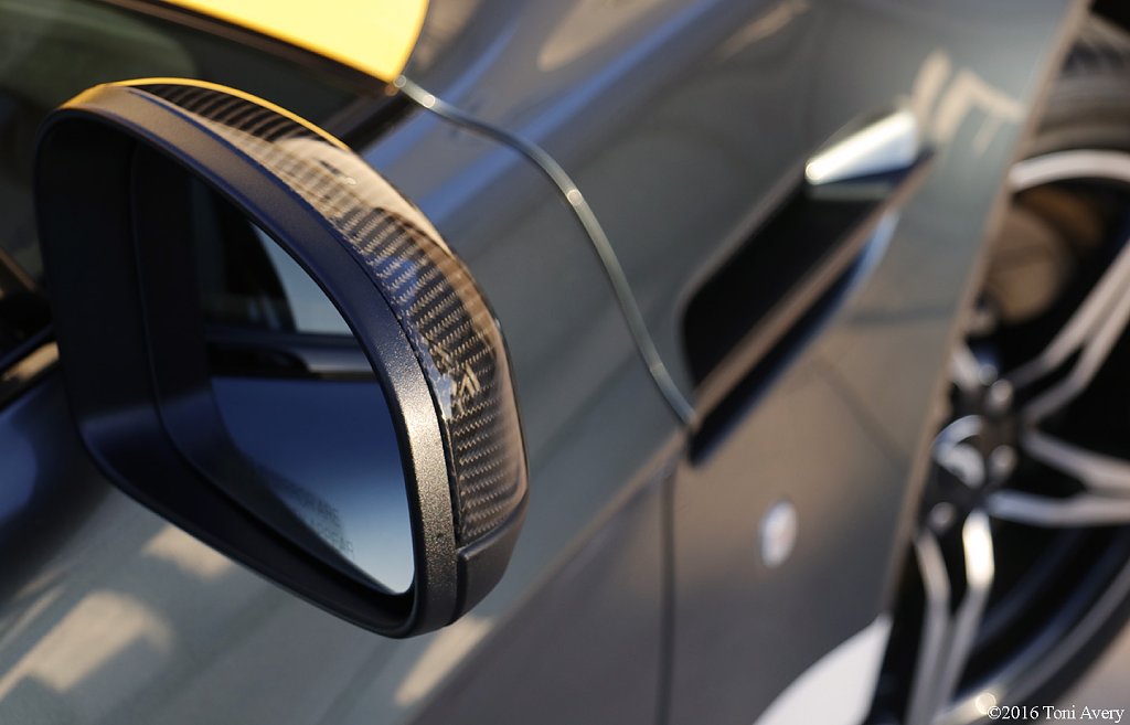 Click image for larger version

Name:	2016 Aston Martin Vantage GT mirror.jpg
Views:	18
Size:	210.4 KB
ID:	456187