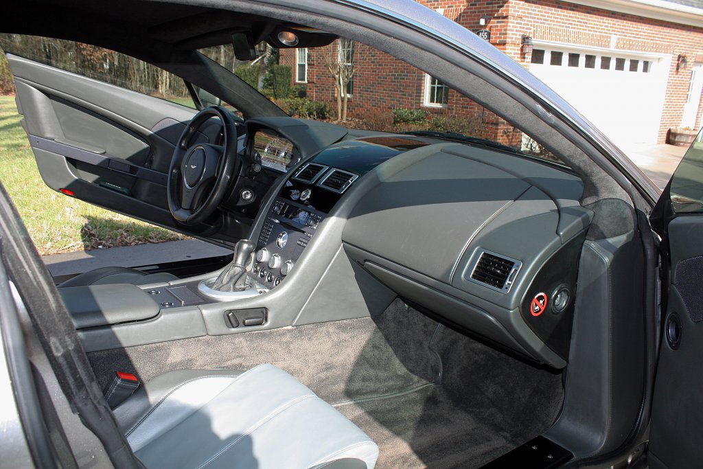 Click image for larger version

Name:	2-24-16 2007 Aston V8 Vantage 13 500.jpg
Views:	44
Size:	1.46 MB
ID:	456949