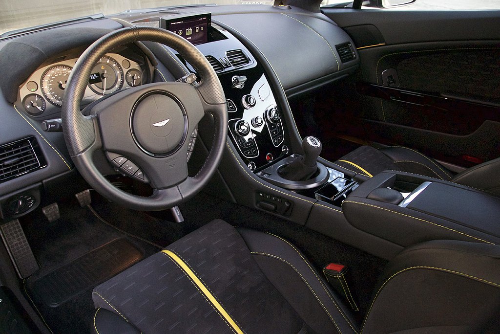 Click image for larger version

Name:	Interior_driver.jpg
Views:	54
Size:	413.8 KB
ID:	465089