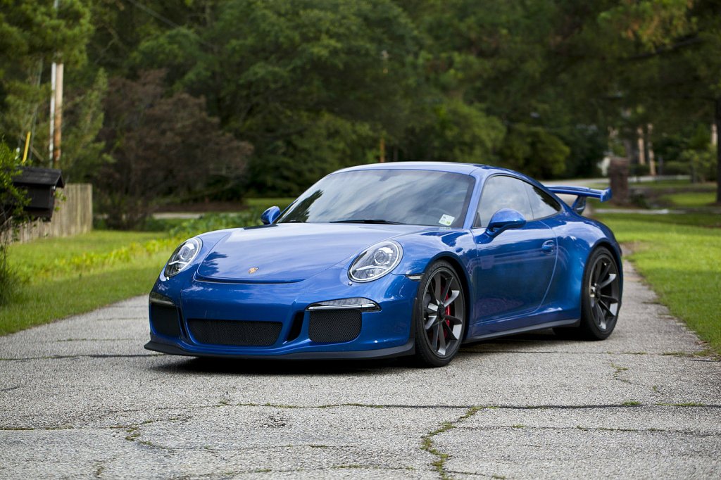 Click image for larger version

Name:	2016 Porsche 911.jpg
Views:	112
Size:	360.8 KB
ID:	465540