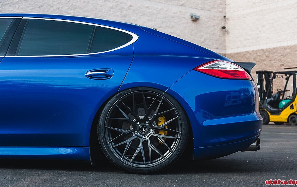 Click image for larger version

Name:	Panamera_VFF107-21.jpg
Views:	139
Size:	165.6 KB
ID:	474595