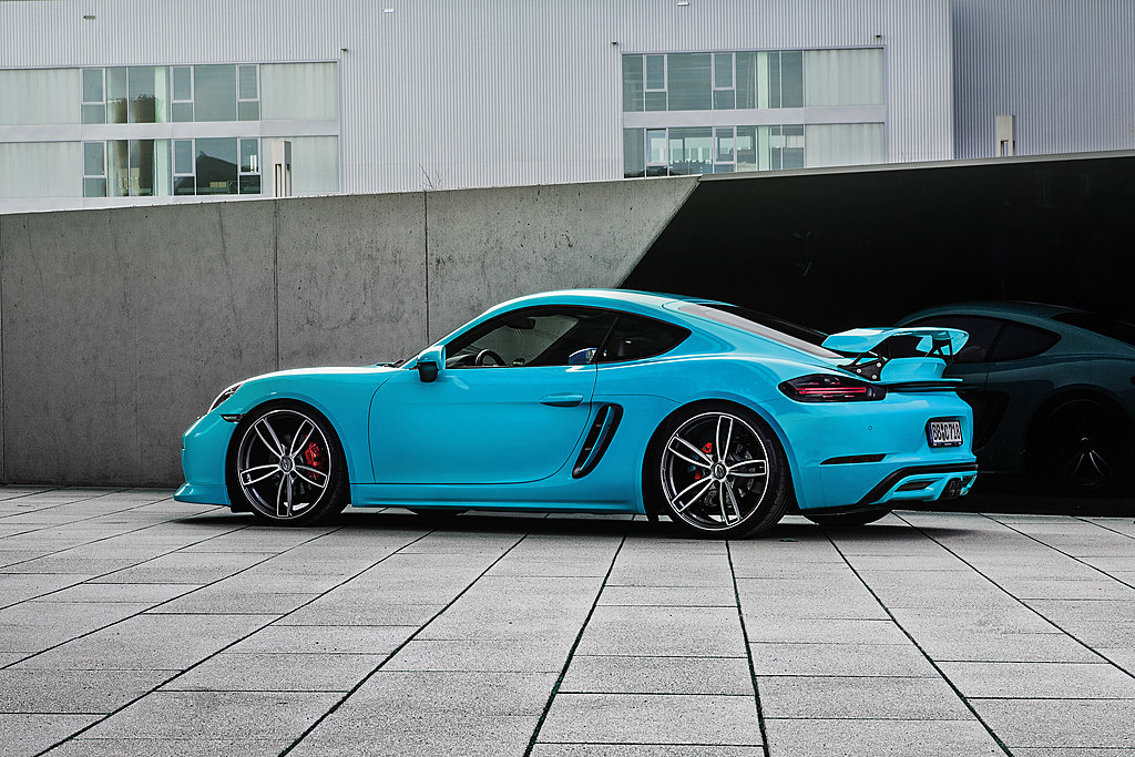Click image for larger version

Name:	TECHART_718Cayman_ext_03.jpg
Views:	55
Size:	2.35 MB
ID:	474658
