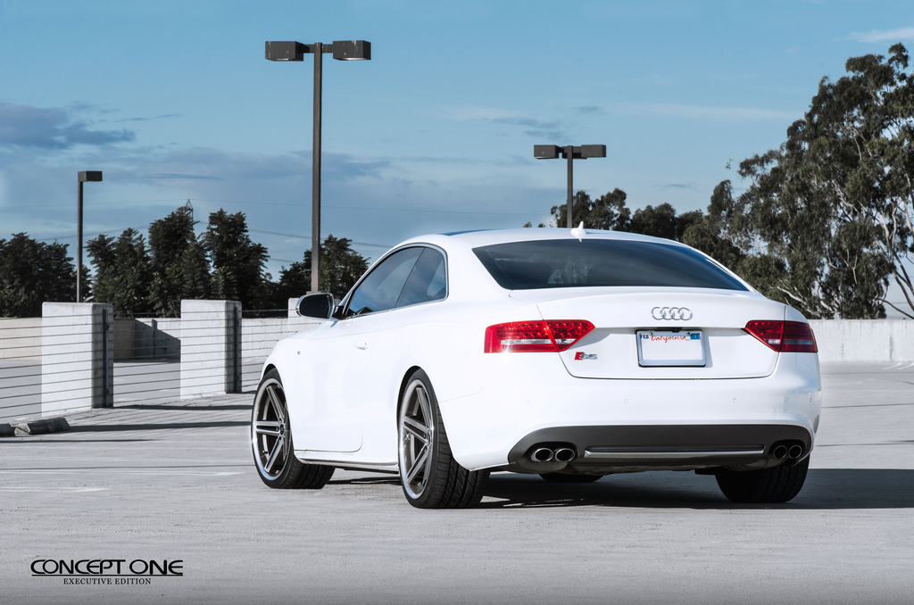 Name:  Audi-S5-3-_zpsndpjo0wu.jpg
Views: 202
Size:  189.5 KB