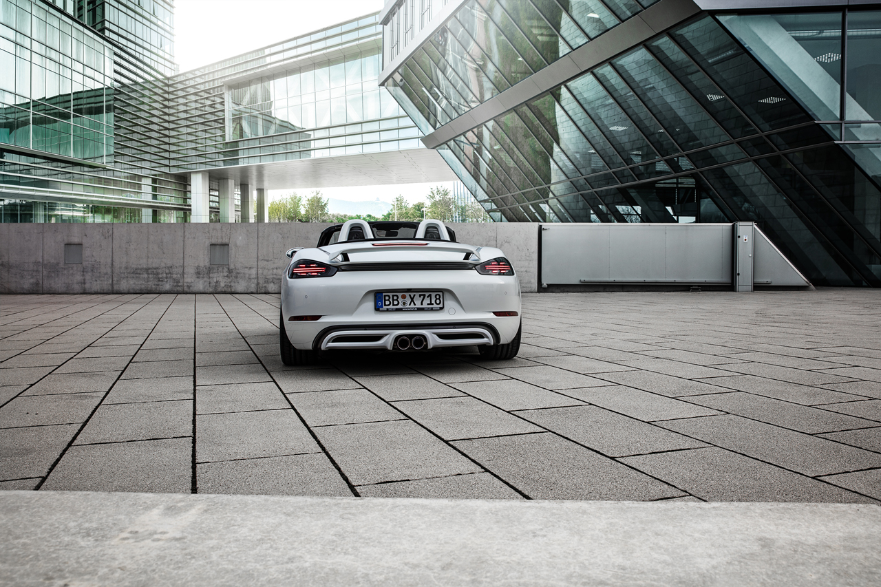 Name:  718%20Boxster_3_zpszy5c9kez.jpg
Views: 296
Size:  929.7 KB