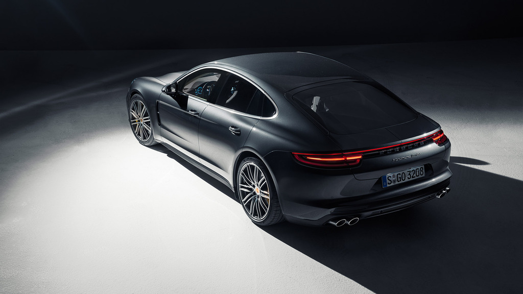 Name:  2017-Porsche-Panamera-Turbo-1080p-4_zpshklmbtgx.jpg
Views: 917
Size:  105.8 KB