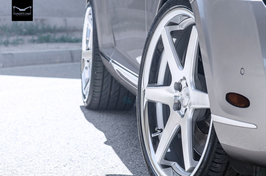 Name:  Bentley-27_zps6acp23mq.jpg
Views: 134
Size:  163.4 KB