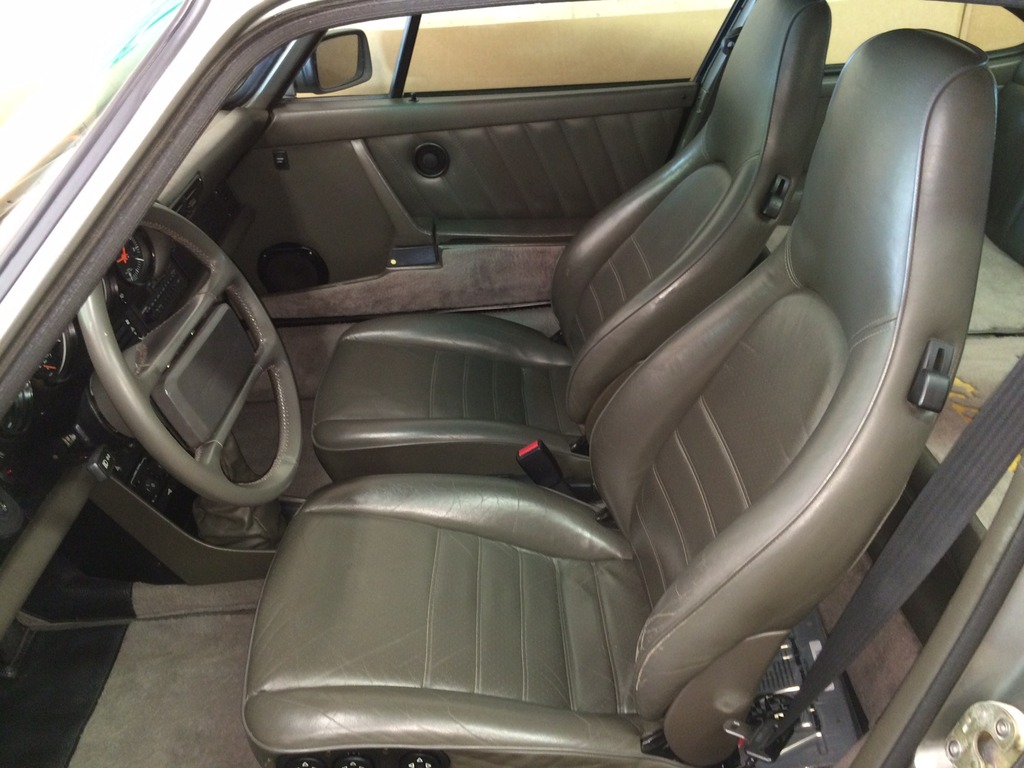 Name:  930%20interior_zpsg5w3ible.jpg
Views: 142
Size:  167.0 KB