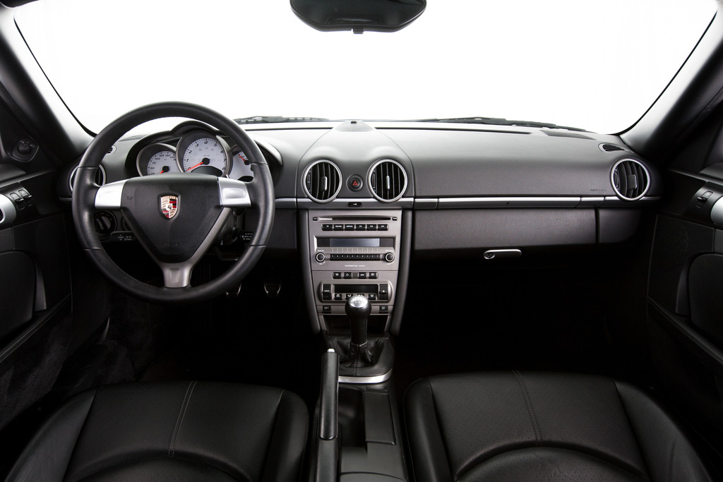 Name:  Garen%20I%20Porsche%20Cayman%20S-8_zpszswyibyv.jpg
Views: 134
Size:  158.5 KB