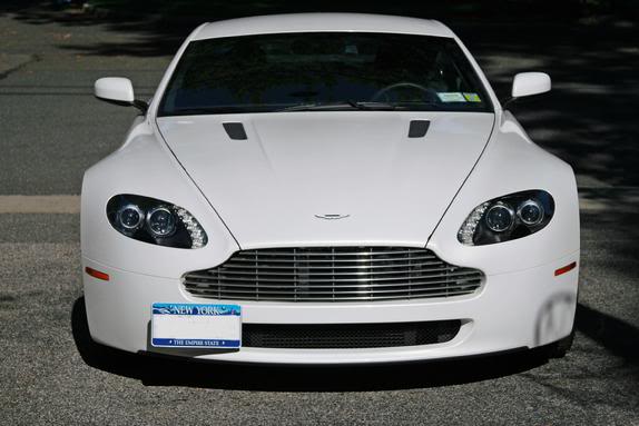 Name:  574_2007_Aston_Martin_Vantage_on_web_site_7.jpg
Views: 615
Size:  32.2 KB