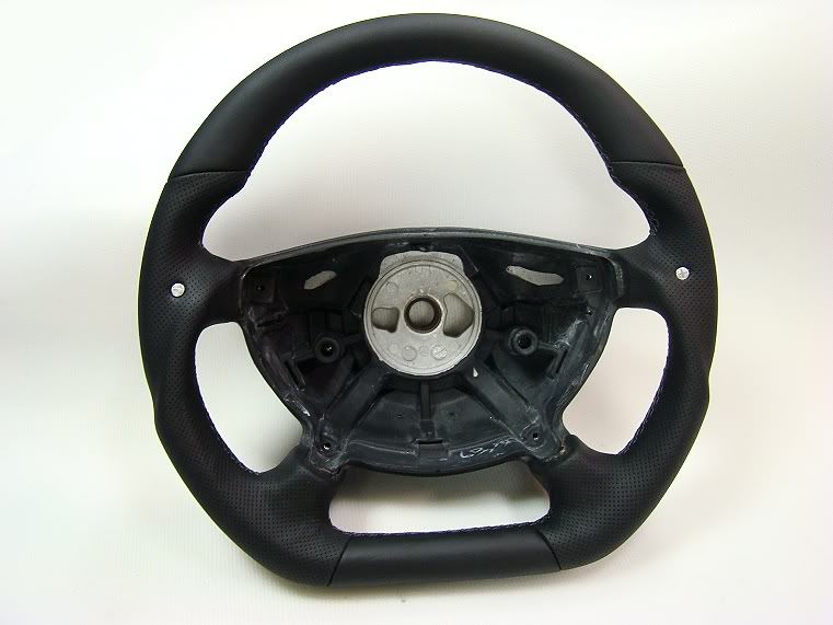 Name:  E55sportsteeringwheelleather1.jpg
Views: 4821
Size:  54.9 KB