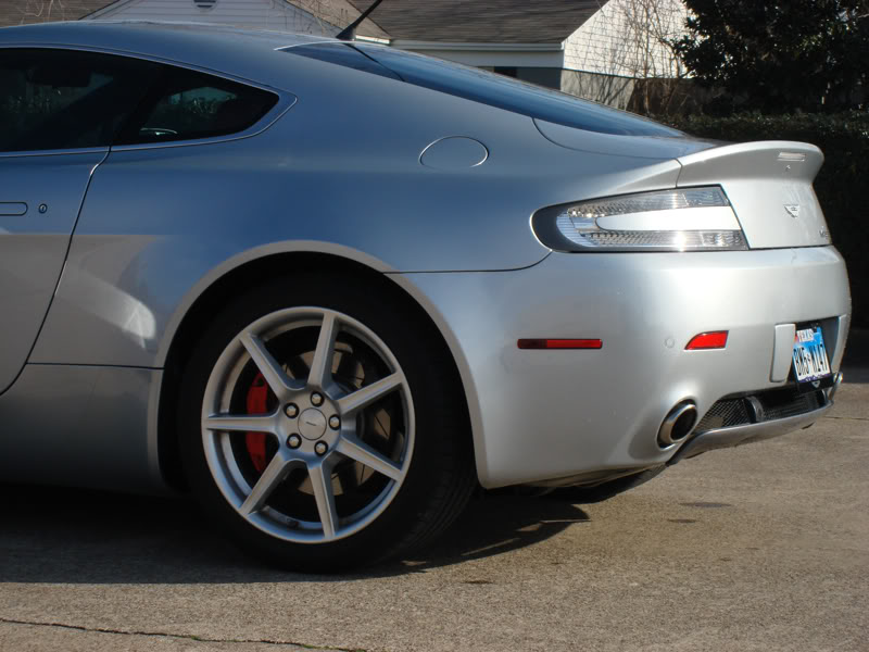 Name:  astonmartinvantageclearrearlights11.jpg
Views: 1466
Size:  81.6 KB