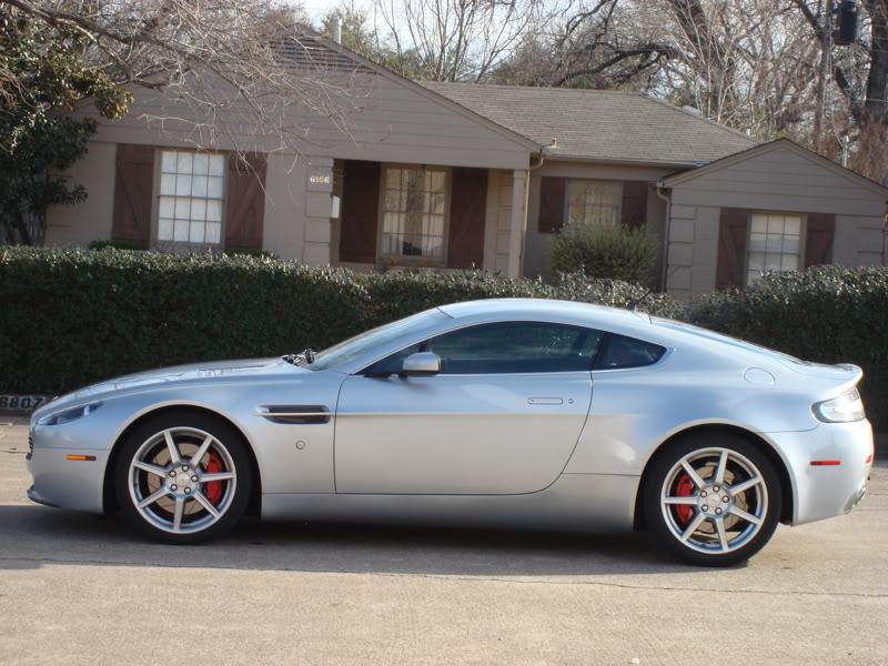 Name:  astonmartinvantageclearrearlights18.jpg
Views: 1477
Size:  108.5 KB
