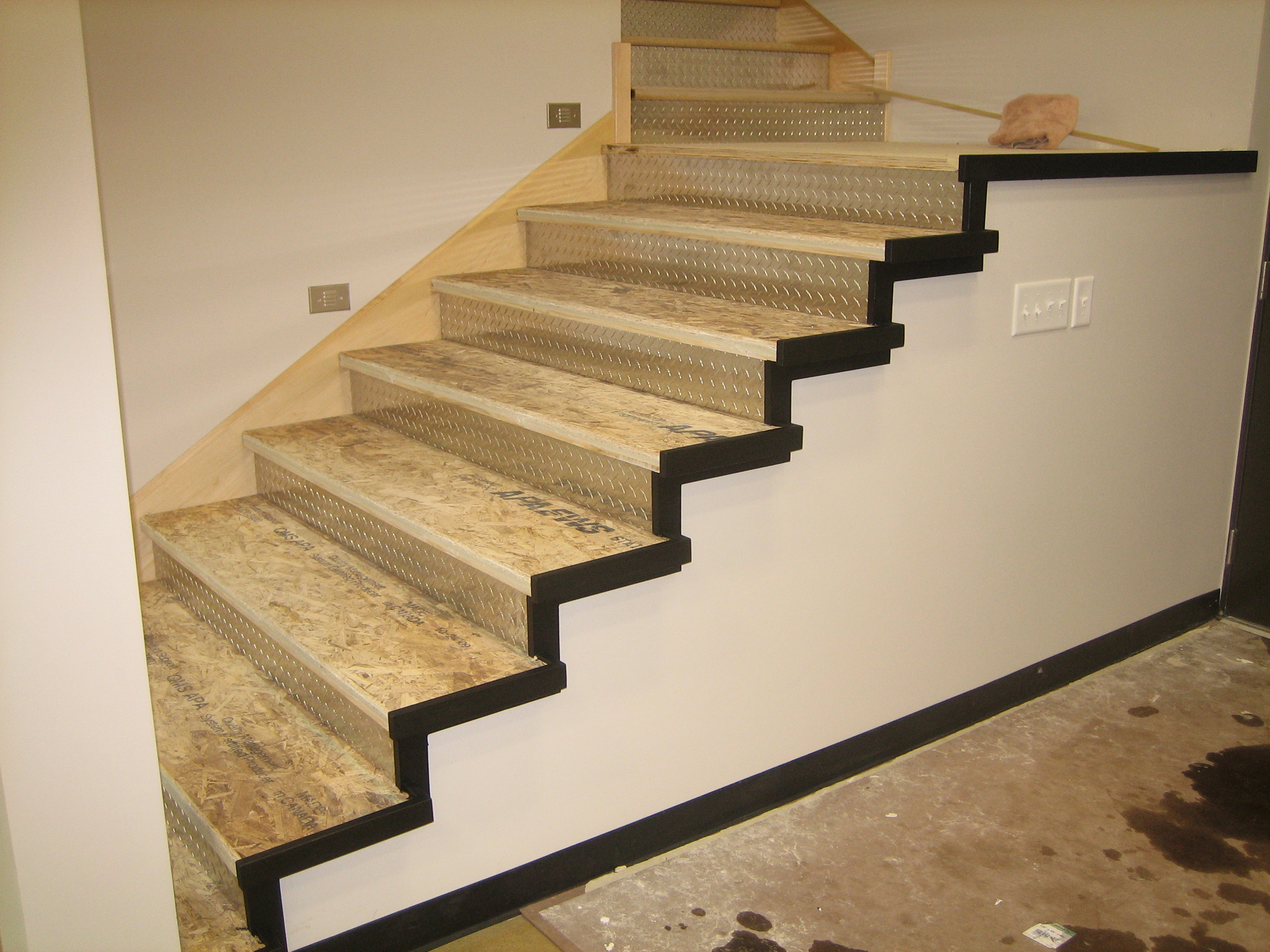 Name:  MotorplexWeek142.jpg
Views: 1926
Size:  2.21 MB