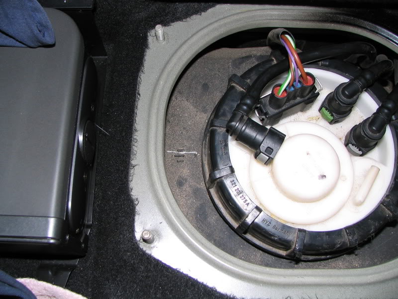 Fuel pump system exposed, a couple of pictures - 6SpeedOnline - Porsche ...
