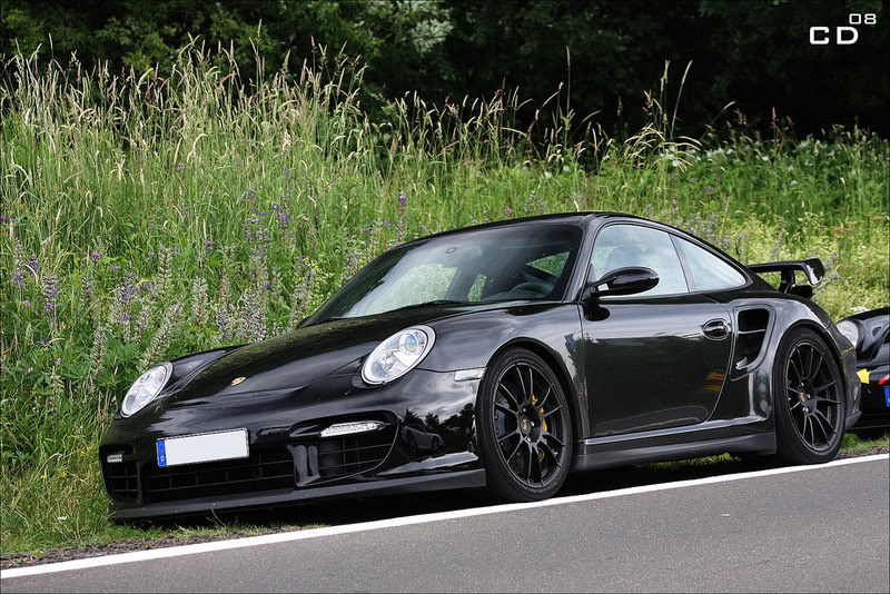 Name:  997GT2-OZUltras.jpg
Views: 324
Size:  158.6 KB