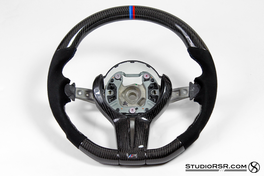 Name:  F80-M3-Carbon-Fiber-steering-wheel-1_zps7aqy1kan.png
Views: 1104
Size:  460.0 KB