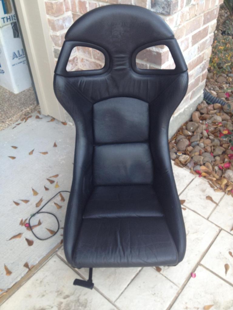 Name:  gt3recaro_zpscqofgf0z.jpg
Views: 9086
Size:  76.9 KB