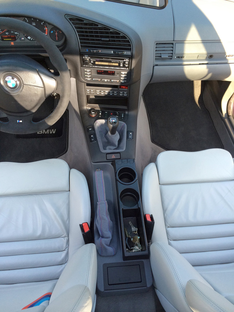 Name:  E36M3Technoviolett005.jpg
Views: 31219
Size:  235.7 KB