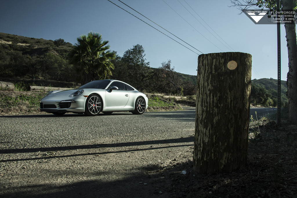 Name:  Vorsteiner_Porsche991_VFF101_CarbonGraphite%205_zpsnktlhq0a.jpg
Views: 88
Size:  319.3 KB