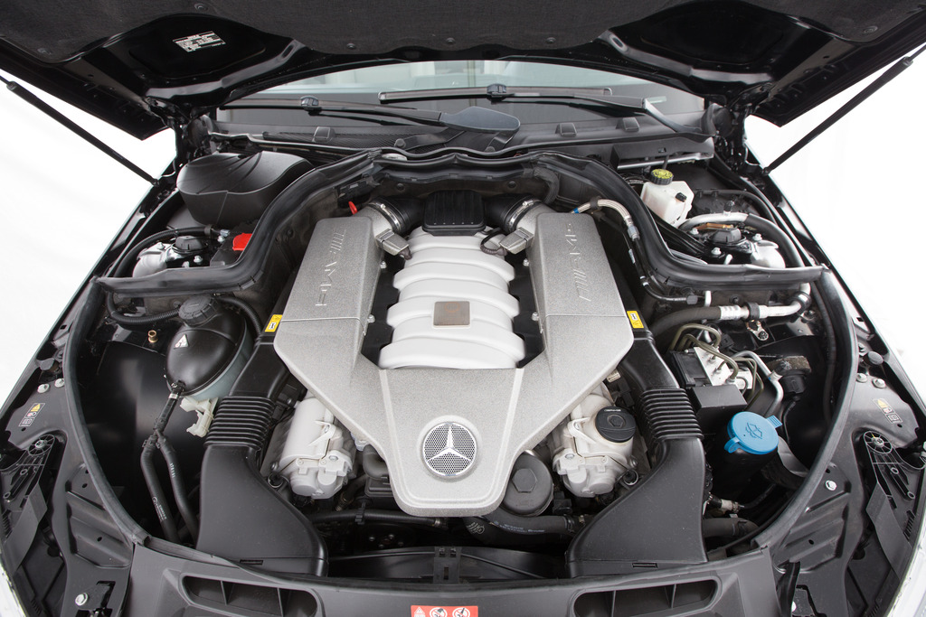 Name:  Danny%20C%20Mercedes-Benz%20C63%20AMG-2-3_zpsuhopvlo9.jpg
Views: 108
Size:  277.7 KB