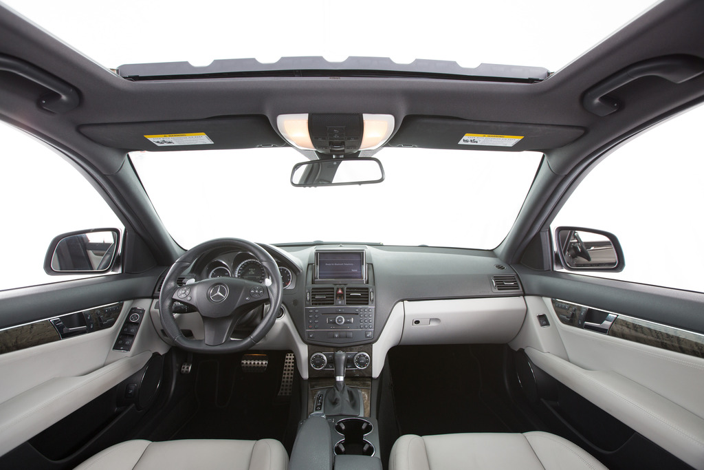 Name:  Danny%20C%20Mercedes-Benz%20C63%20AMG-2-6_zpsmmubi3rw.jpg
Views: 122
Size:  181.5 KB