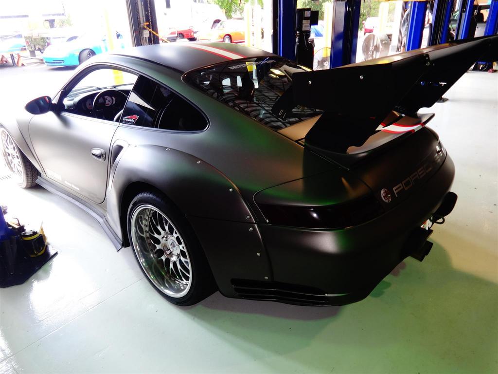 Name:  6speedforum_Porschewidebody_zps6et9bb9r.jpg
Views: 23
Size:  84.6 KB