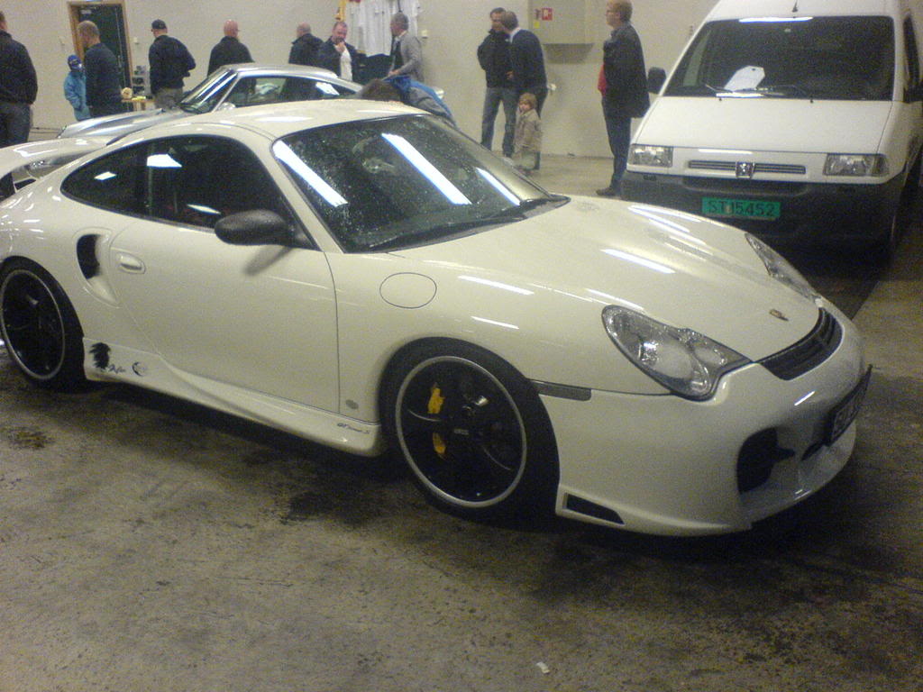 Name:  025.jpg
Views: 273
Size:  114.7 KB