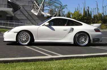 Name: 996GT2_CGracingwheels.jpg
Views: 1055
Size: 30.2 KB