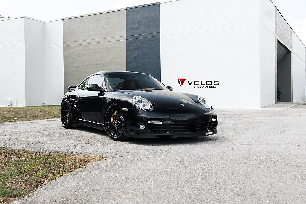 Click image for larger version

Name:	997.2 TS 2011 - Velo S3 Wheels13.JPG
Views:	133
Size:	4.44 MB
ID:	531069