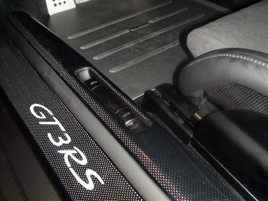 Name:  car 997rsr 063.jpg
Views: 244
Size:  237.6 KB