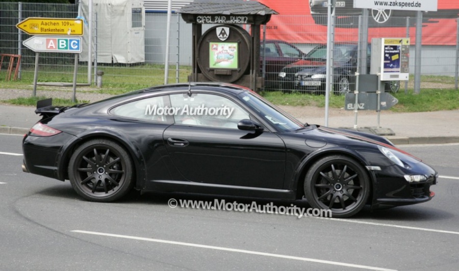 Name:  2011_porsche_911_998_spy_shots_003-0916-950x673.jpg
Views: 625
Size:  166.0 KB