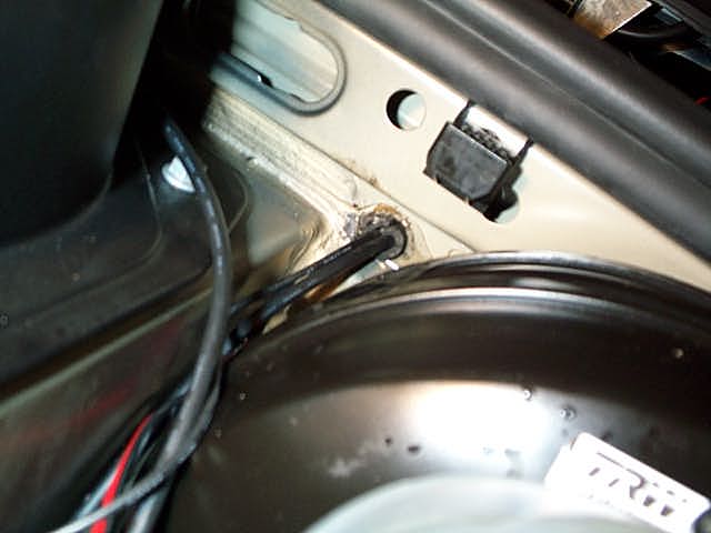 Name: traqmate install 008.jpg
Views: 178
Size: 33.1 KB