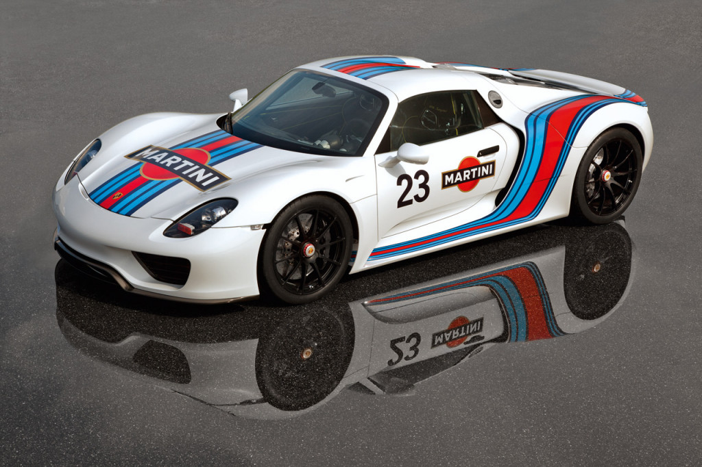 Porsche Confirms Martini Livery Available to 918